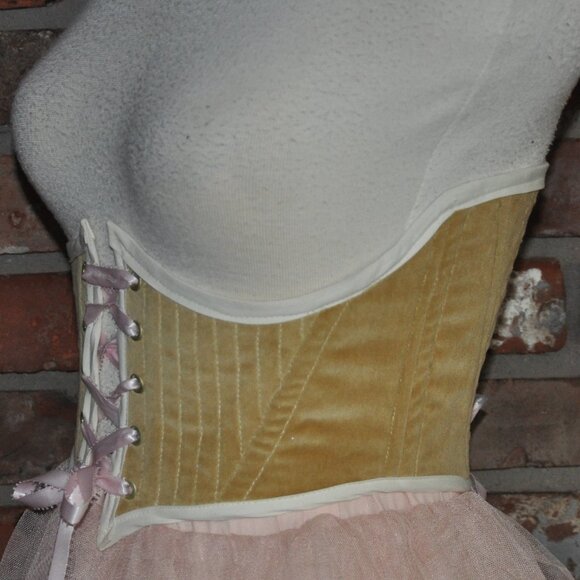 New Reversible Back & Front Lace-up Corset Belt, Floral & Upcycled Velvet XS - Picture 6 of 10